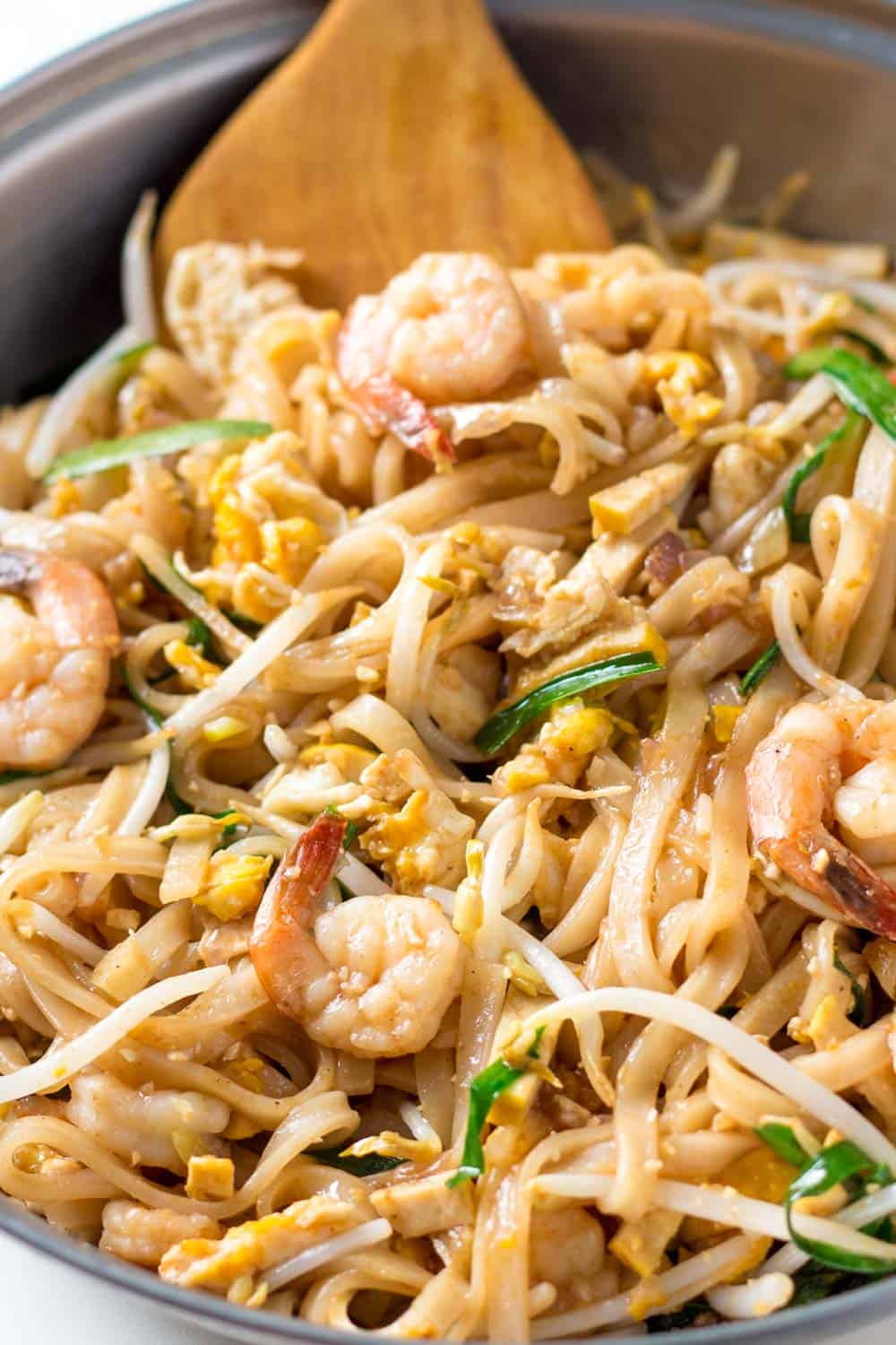 Pad Thai Shrimp Rice Noodle Recipe: Popular Thailand 