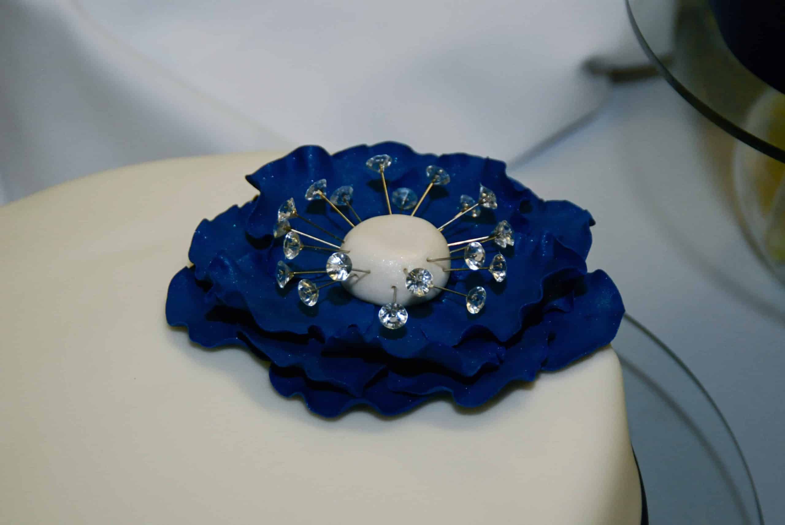 Wedding Cake-Blue Fantasy Flower