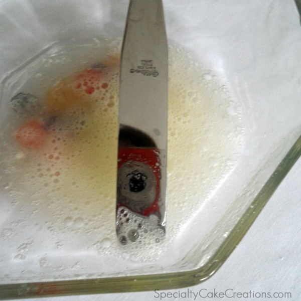 Dissolving Icing Sugar in Egg