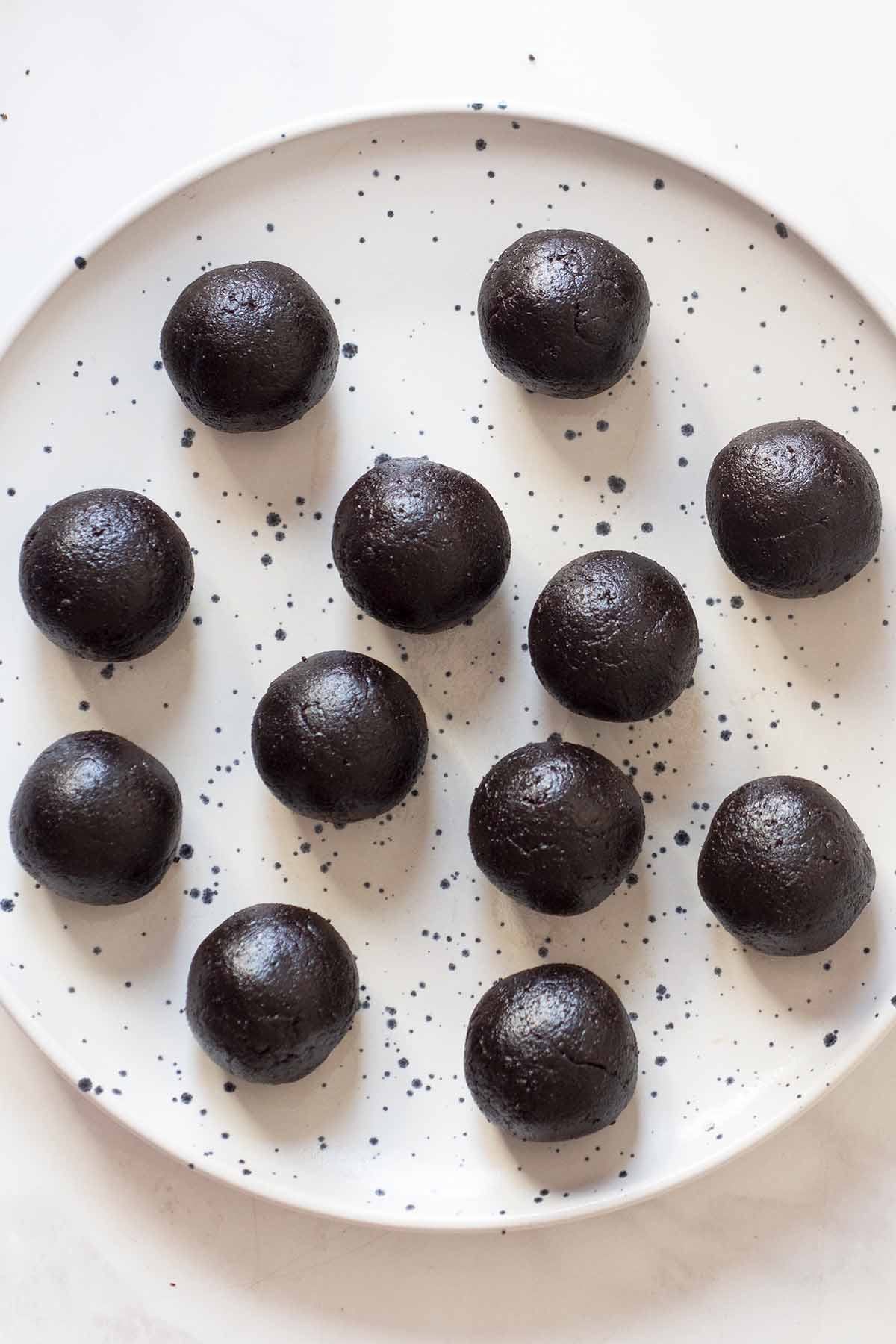 uncoated oreo truffles on plate