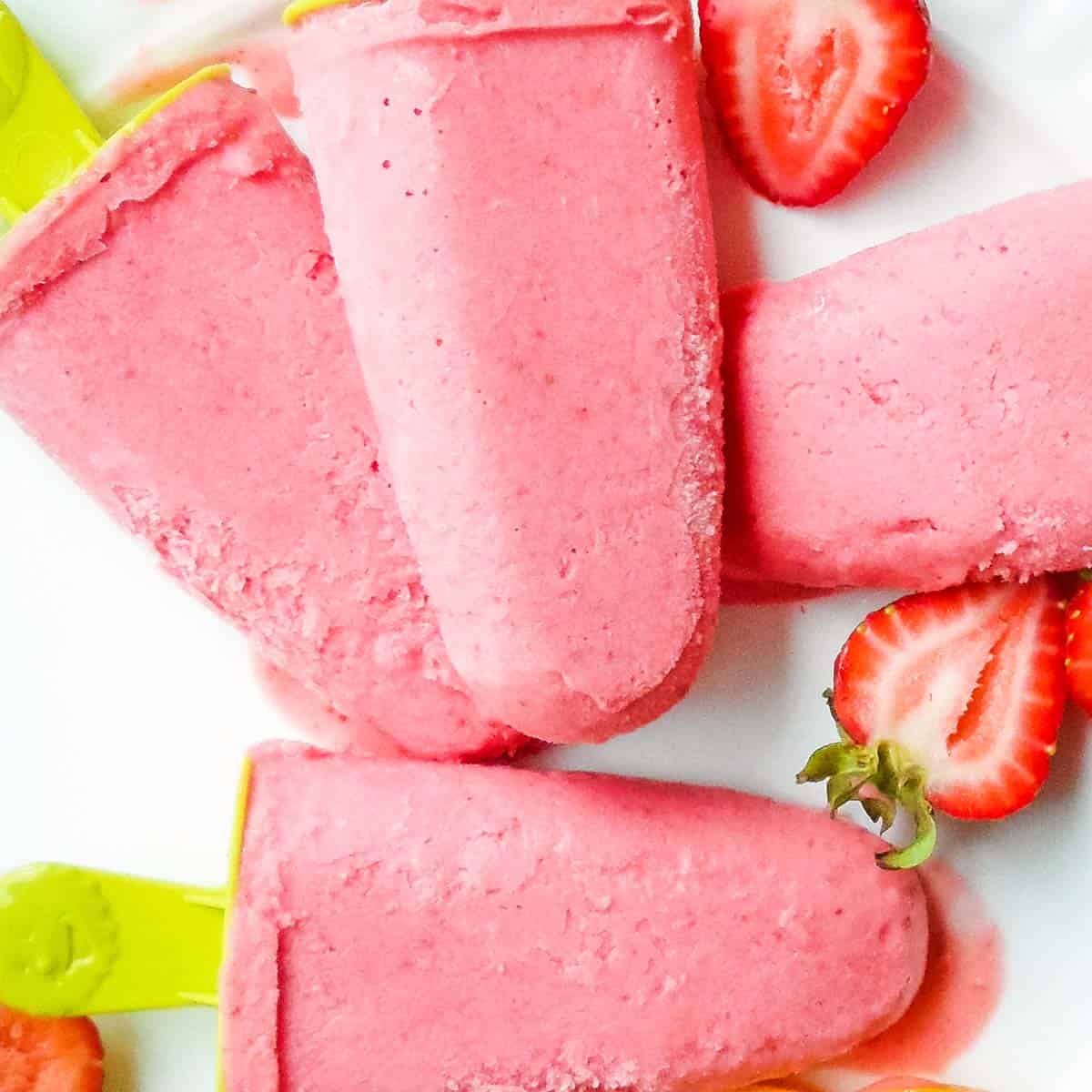 strawberries and cream popsicles