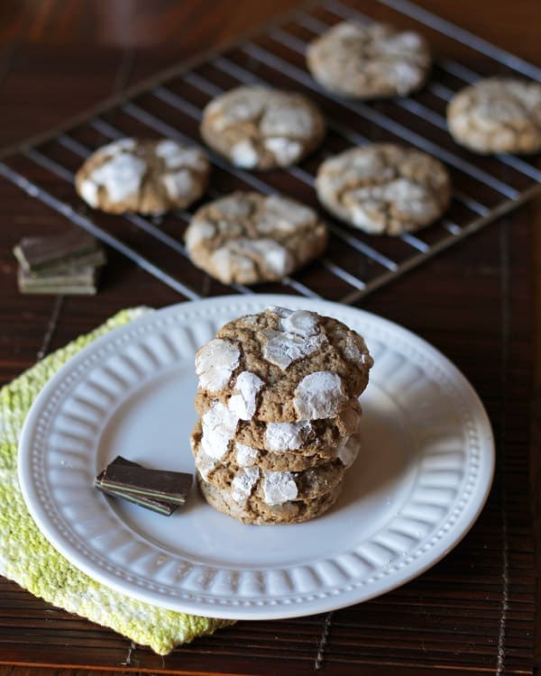 Minty Crinkle Cookies