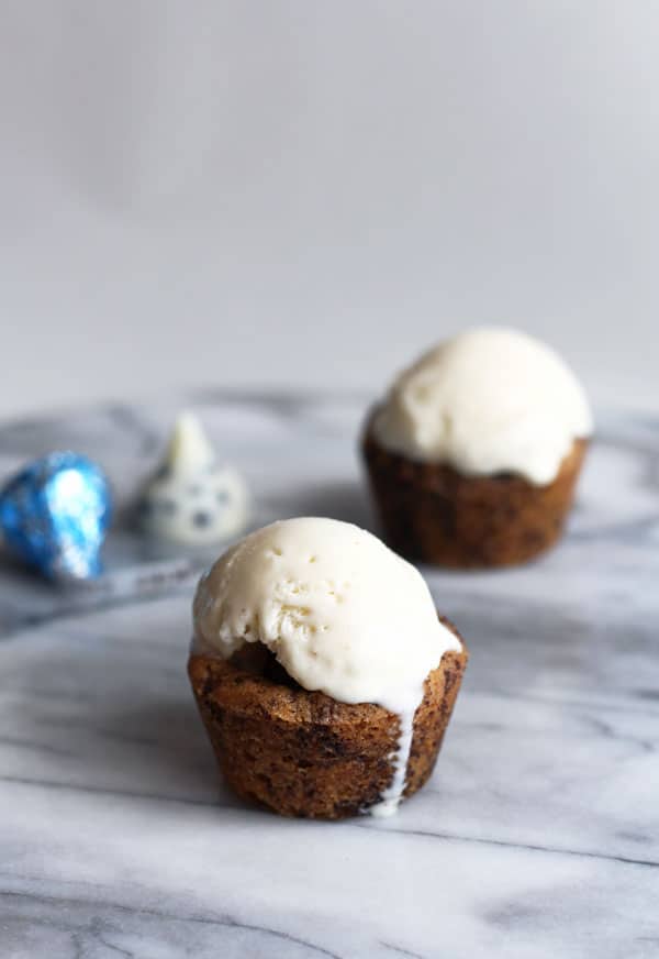 Cookie Cups with Ice Cream