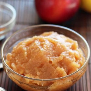 Slow Cooked Spiced Apple Sauce