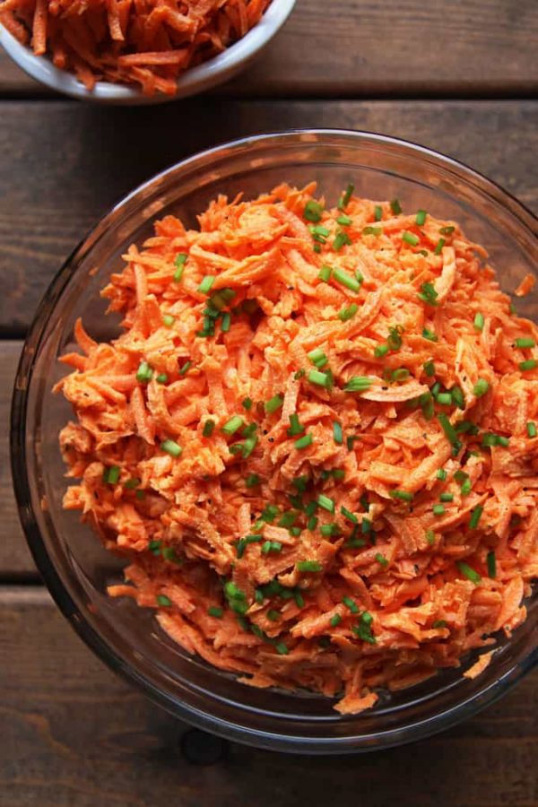 Creamy Garlicky Grated Carrot Salad