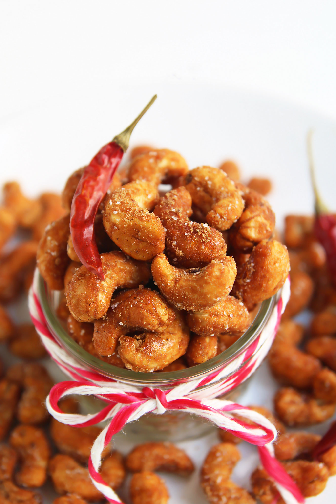 Roasted Sweet and Spicy Cashews