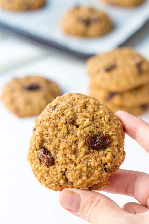 Healthy Oatmeal Raisin Cookies Recipe