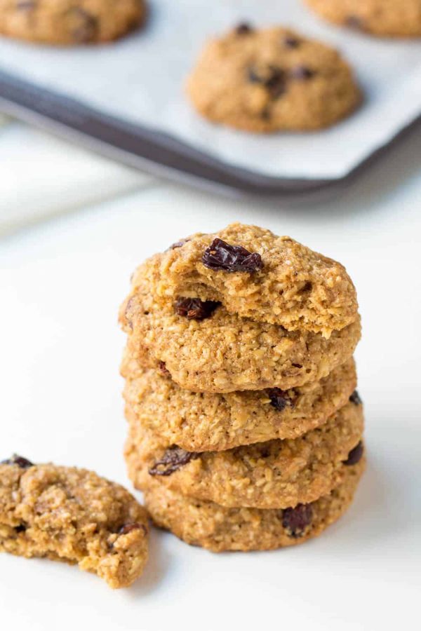 Healthy Oatmeal Raisin Cookies Recipe