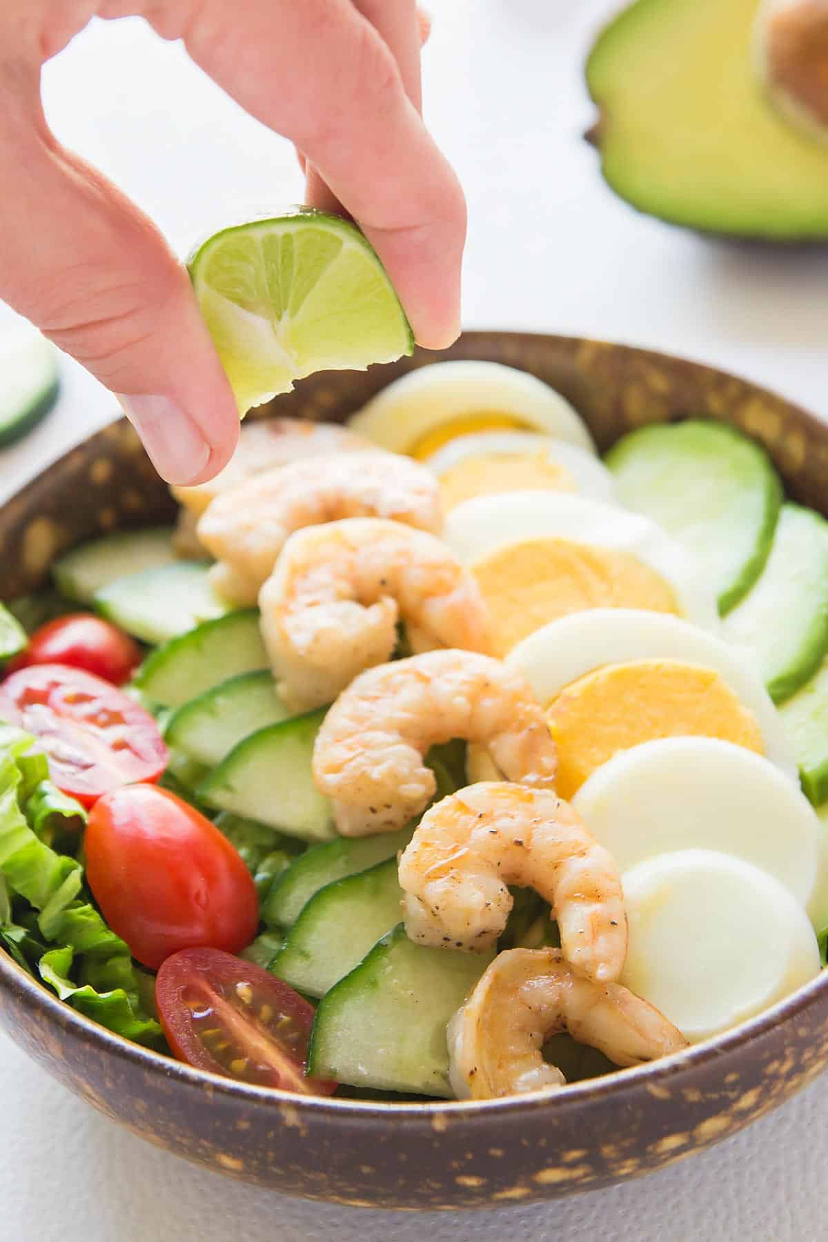Avocado Shrimp Salad with Lime