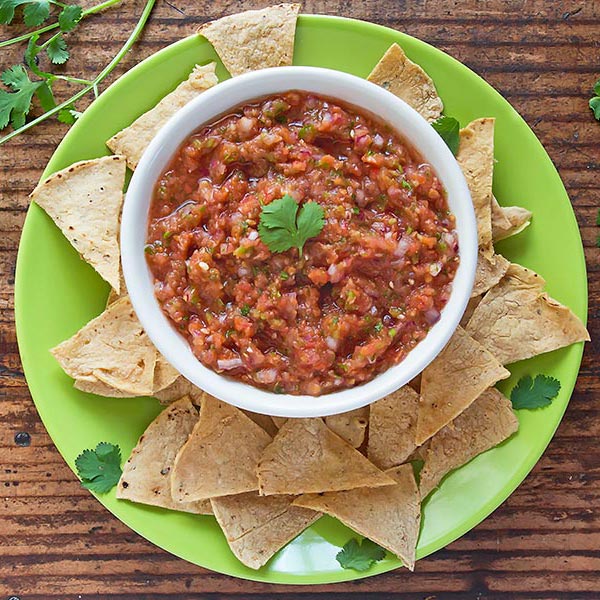 Restaurant Style Salsa with Chips