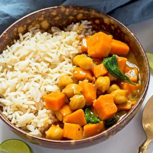 Chickpea Sweet Potato Spinach Curry with Rice
