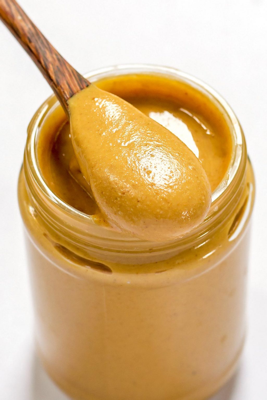 How To Make Homemade Peanut Butter » LeelaLicious