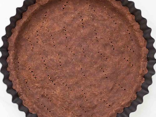 EASY Pie Crust Recipe {made with oil} - Chocolate with Grace