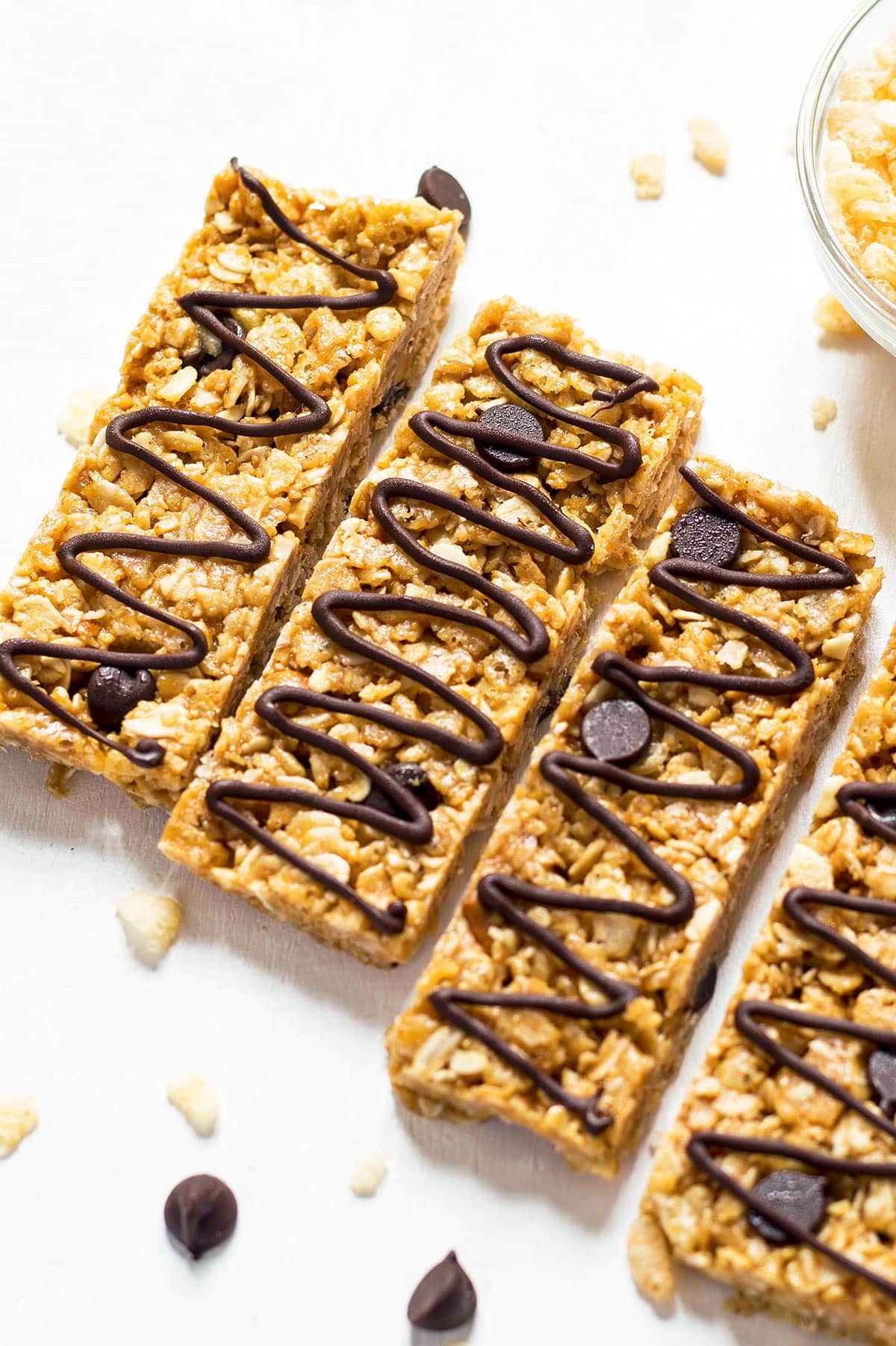 Healthy Granola bars with rice cereal and chocolate chips