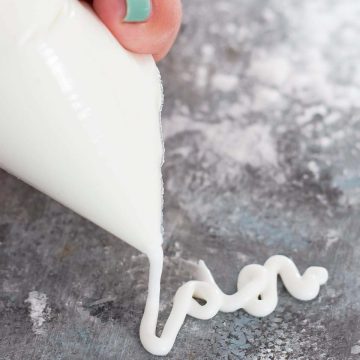 Easy Royal Icing By Hand