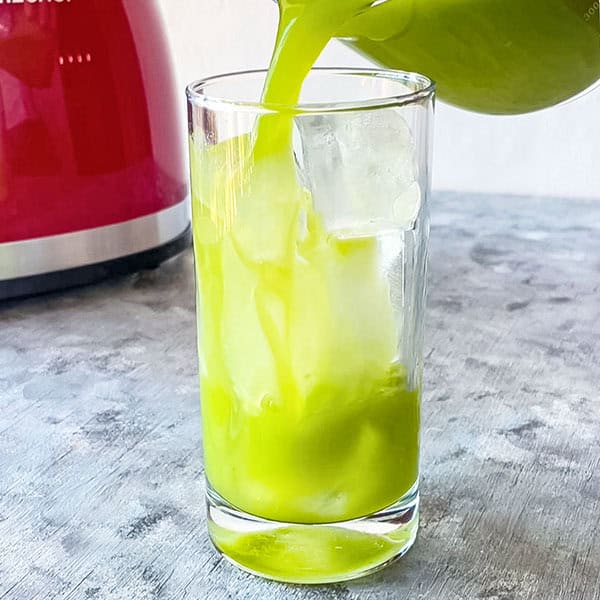 pouring juice over ice